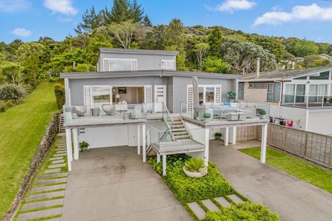 Photo of property in 21 Te Maika Road, Ngunguru, Whangarei, 0173