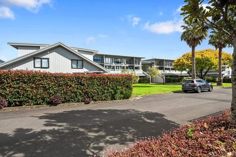 Photo of property in 13a/30 Westward Ho, Glen Eden, Auckland, 0602