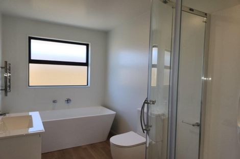 Photo of property in 14 Mehrtens Crescent, Woodend, 7691