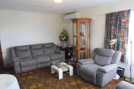 Photo of property in 37 Power Street, Levin, 5510