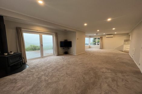 Photo of property in 125 Maungaraki Road, Korokoro, Lower Hutt, 5012