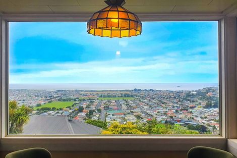 Photo of property in 139 Forfar Street, Clyde Hill, Dunedin, 9011