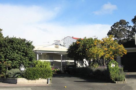 Photo of property in 6 Moana Place, Taradale, Napier, 4112