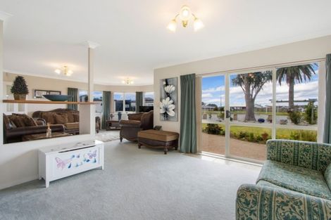 Photo of property in 1 Island Vista, Athenree, Katikati, 3177