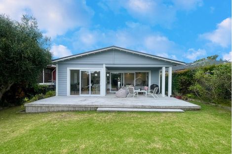Photo of property in 19 Egremont Street, Belmont, Auckland, 0622