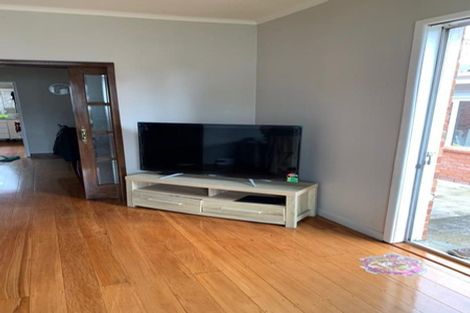 Photo of property in 1 Milton Road, Papatoetoe, Auckland, 2024