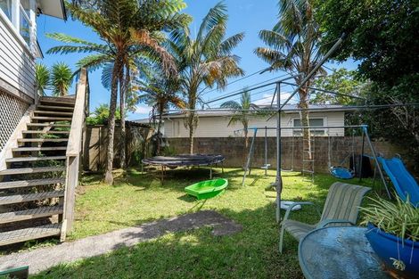Photo of property in 22a Tramway Road, Beach Haven, Auckland, 0626