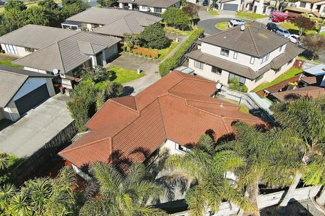 Photo of property in 12 Breon Place, Flat Bush, Auckland, 2016