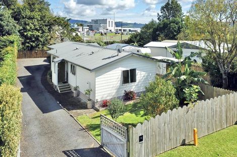 Photo of property in 10 Conifer Place, Te Puke, 3119