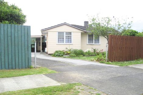 Photo of property in 43 Convair Crescent, Mangere, Auckland, 2022