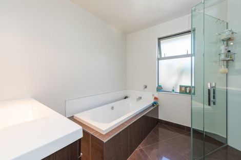 Photo of property in 4 Berkshire Place, Stoke, Nelson, 7011