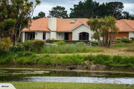Photo of property in 9 Wylie Road, Foxton Beach, Foxton, 4891
