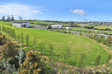 Photo of property in 64 Brown Road, Hakaru, Kaiwaka, 0573