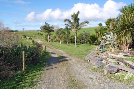 Photo of property in 353a Brown Road, Hakaru, Kaiwaka, 0573