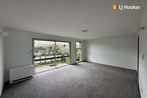 Photo of property in 17 Bradshaw Street, South Dunedin, Dunedin, 9012