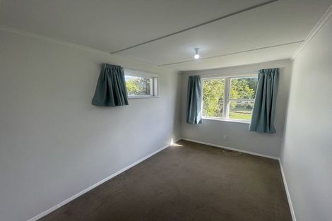 Photo of property in 35 Routley Crescent, Elderslea, Upper Hutt, 5018