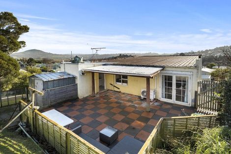 Photo of property in 12 Kirkland Street, Green Island, Dunedin, 9018