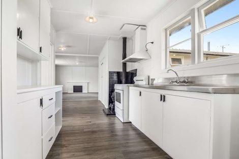 Photo of property in 250 Balmoral Drive, Tokoroa, 3420