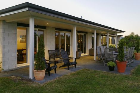 Photo of property in 35 Blue Ridge Drive, Acacia Bay, Taupo, 3385