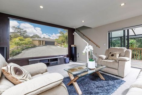 Photo of property in 39 Aberley Road, Schnapper Rock, Auckland, 0632