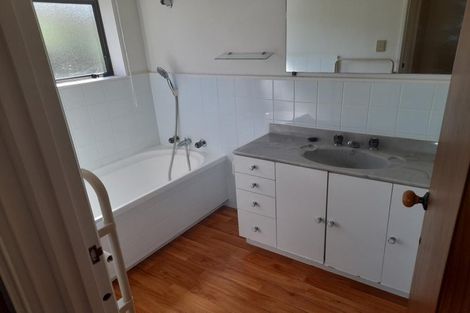 Photo of property in 4/117 Bucklands Beach Road, Bucklands Beach, Auckland, 2012
