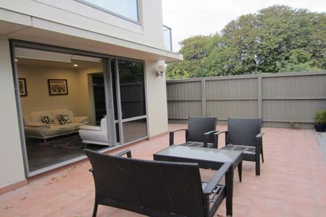 Photo of property in 2/245 Montreal Street, Christchurch Central, Christchurch, 8013