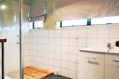 Photo of property in 10b Imogene Way, Half Moon Bay, Auckland, 2012