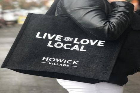 Photo of property in 2a Castleton Drive, Howick, Auckland, 2014