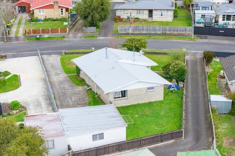 Photo of property in 15 Dermont Street, Bader, Hamilton, 3206