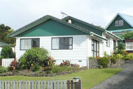 Photo of property in 73 Gallony Avenue, Massey, Auckland, 0614