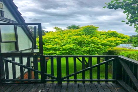 Photo of property in 23-25 Bernard Magnus Lane, Greenhithe, Auckland, 0632