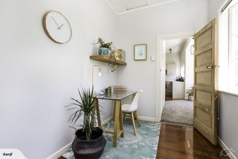 Photo of property in 26 Aramoana Avenue, Devonport, Auckland, 0624