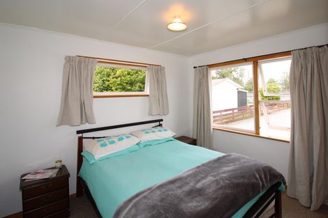 Photo of property in 25 Taverner Street, Carterton, 5713