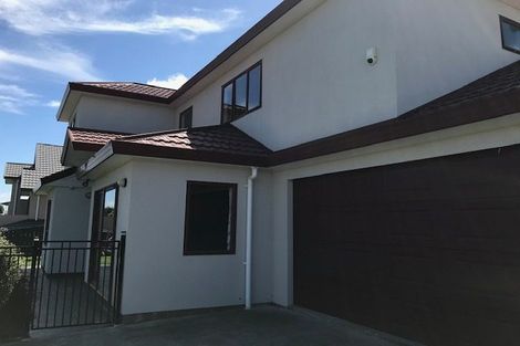Photo of property in 111 Woodman Drive, Tawa, Wellington, 5028