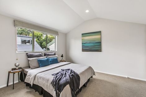 Photo of property in 36 Wairoa Road, Narrow Neck, Auckland, 0624