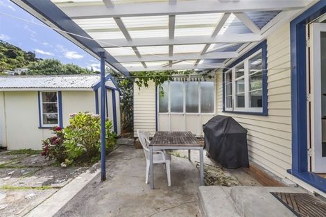 Photo of property in 39 Cluny Road, Plimmerton, Porirua, 5026