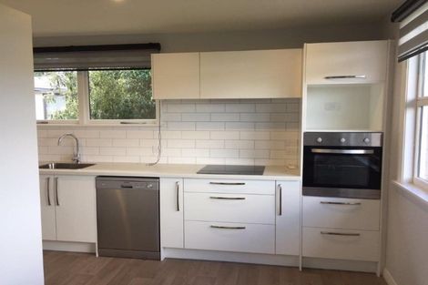 Photo of property in 20 Denise Crescent, Hornby, Christchurch, 8042