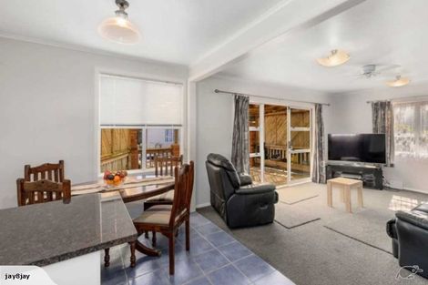 Photo of property in 1289 High Street, Taita, Lower Hutt, 5011