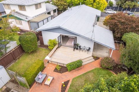 Photo of property in 6 Denver Grove, Totara Park, Upper Hutt, 5018