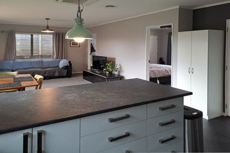 Photo of property in 219 Waitaha Road, Welcome Bay, Tauranga, 3112