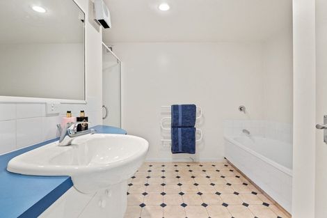 Photo of property in 5 Cotter Avenue, Arrowtown, 9302