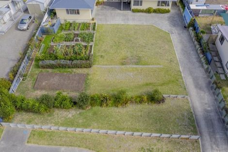 Photo of property in 72a Seabury Avenue, Foxton Beach, Foxton, 4815