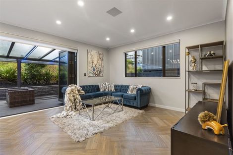 Photo of property in 7 Ruku Street, Long Bay, Auckland, 0630