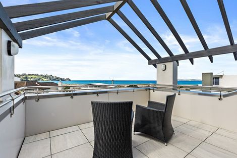 Photo of property in 1 Lagoon Way, Omaha, 0986