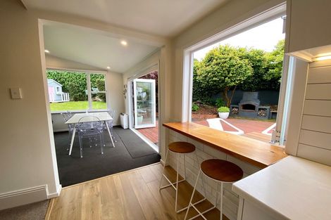 Photo of property in 114 Highgate, Roslyn, Dunedin, 9010