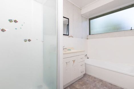 Photo of property in 27d Breckons Avenue, Nawton, Hamilton, 3200