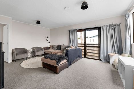 Photo of property in 13a Pringle Place, Nawton, Hamilton, 3200