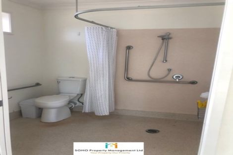 Photo of property in 14 Ellison Place, Pakuranga Heights, Auckland, 2010