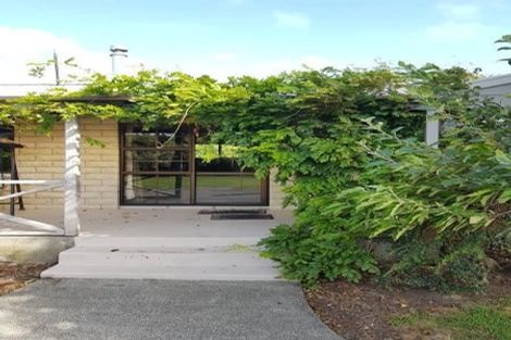 Photo of property in 685 Queens Drive, Waikiwi, Invercargill, 9810