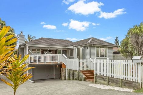 Photo of property in 6 Channel View Road, Campbells Bay, Auckland, 0630